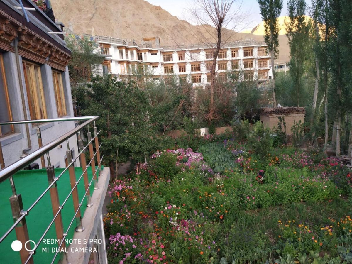 The Morning Sky Hotel Leh Exterior foto